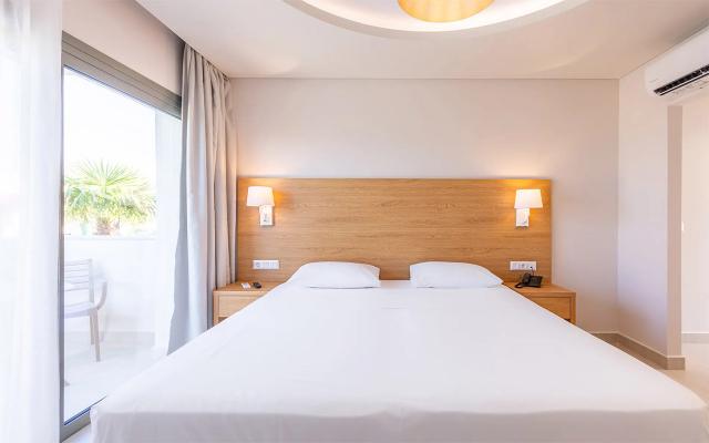 Superior Room A/C