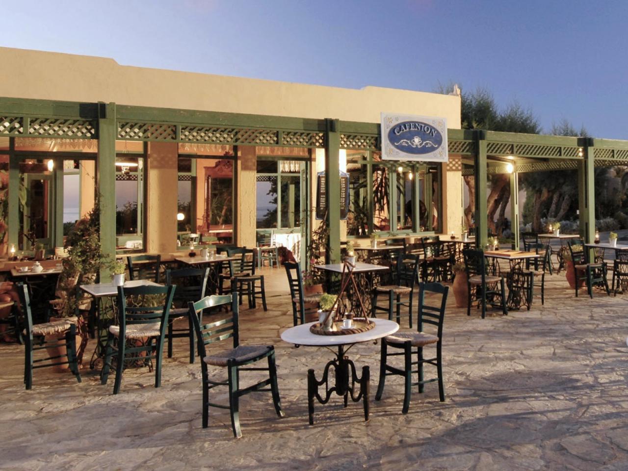 Aquila Rithymna Beach