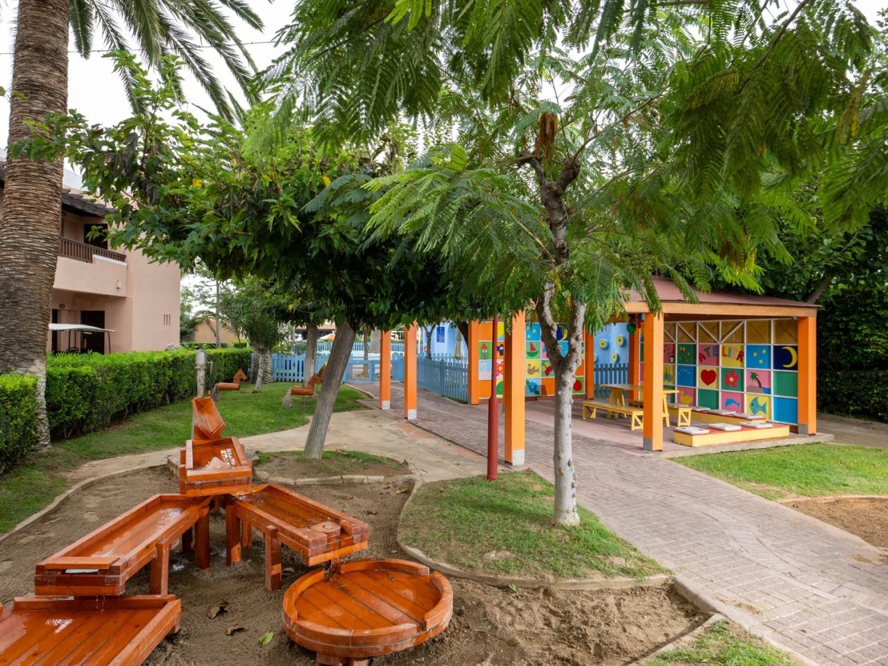 Aquila Rithymna Beach