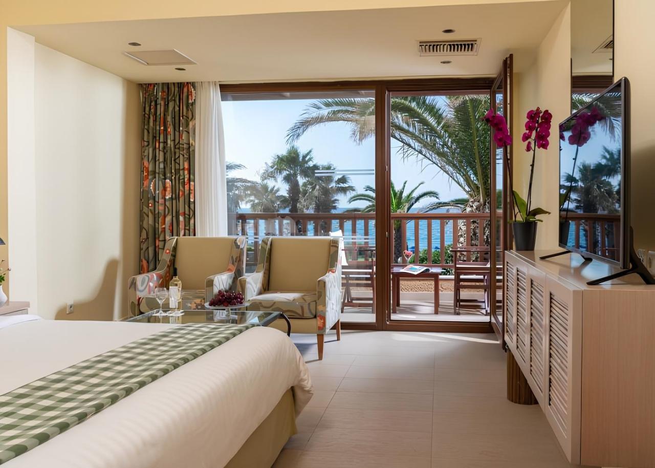 Family Room Sea View