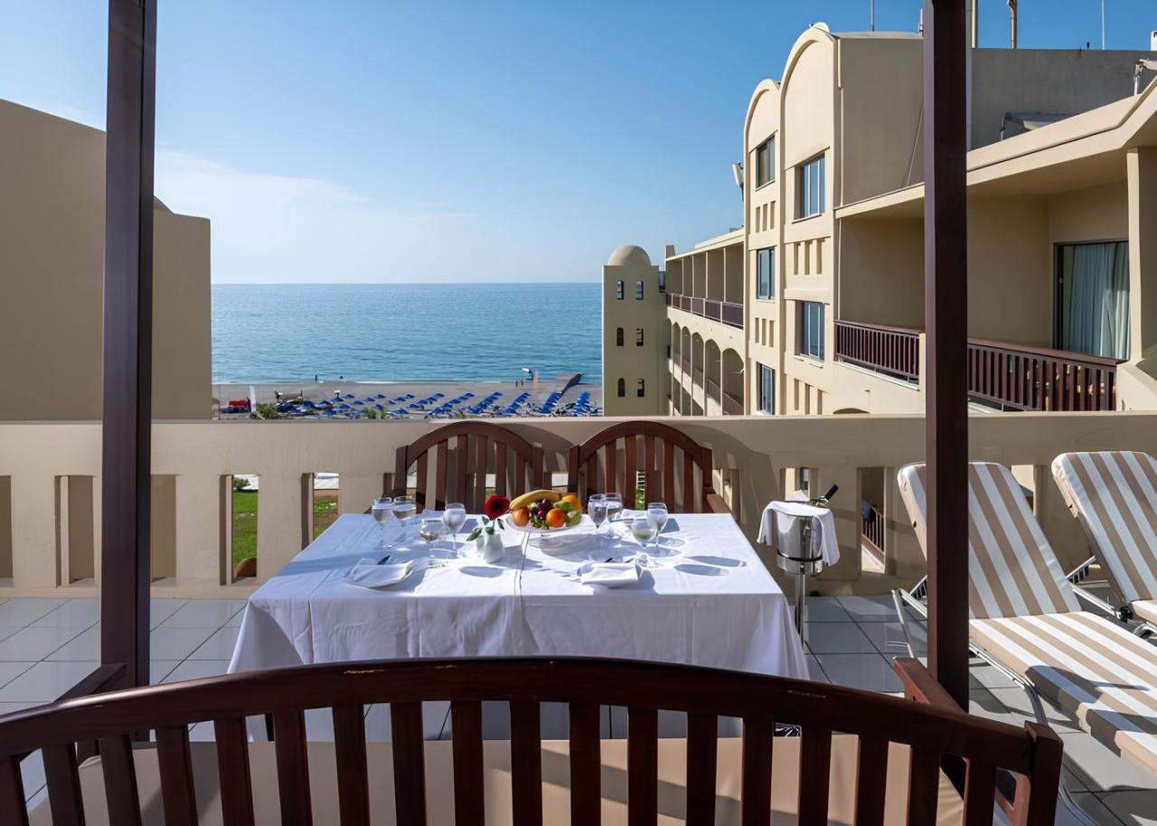 Deluxe 2-Bedroom Suite Sea View Main Building MYTHICA