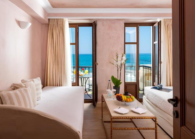 Junior Suite Bungalow Mythica Water Front
