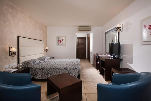 Room Pool Sharing