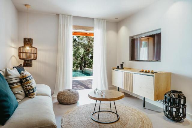 Two Bedroom Villa Maisonette Private Pool