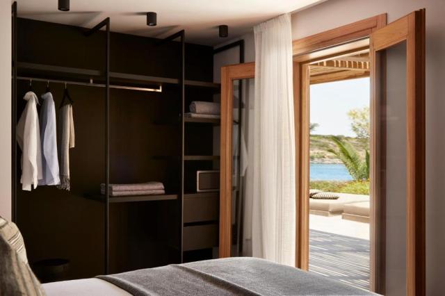 Two Bedrooms Sea Front Villa Private Pool