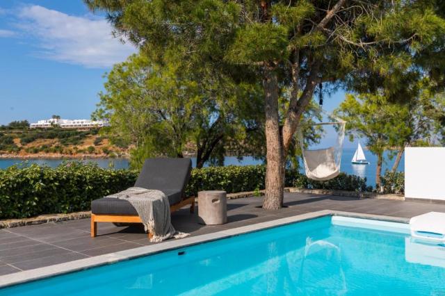 Superior Bungalow Sea Front Private Pool