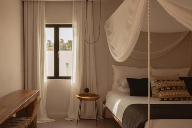 3 Bedrooms Water Front Villa Private Pool