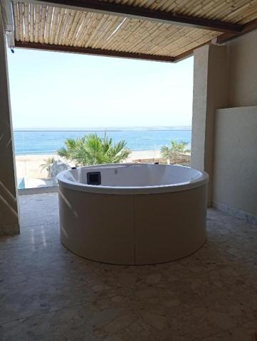 Horizon Grand Suite Sea View with Outdoor Hydro Massage