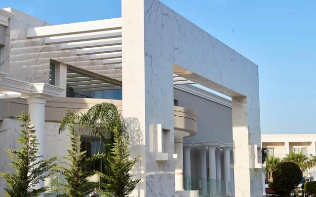 Mythos Palace