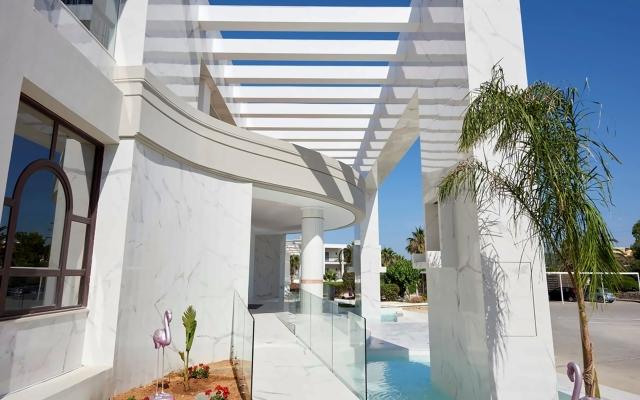 Mythos Palace