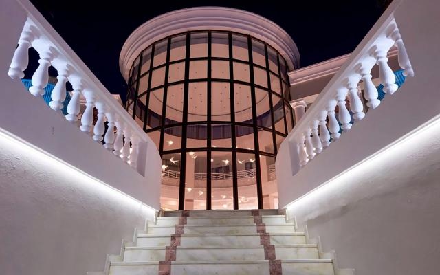 Mythos Palace