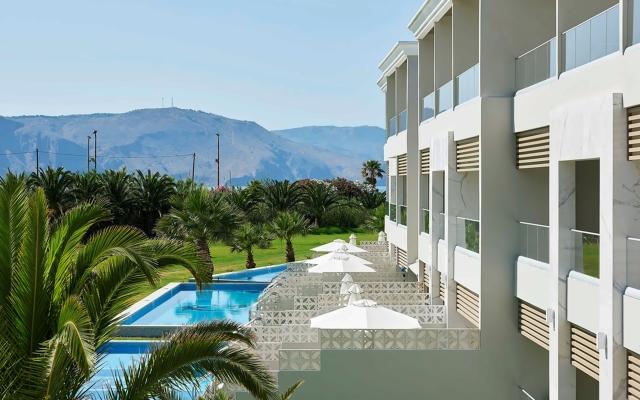 Mythos Palace