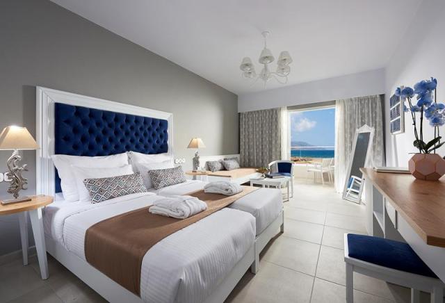 Deluxe Room Side Sea View