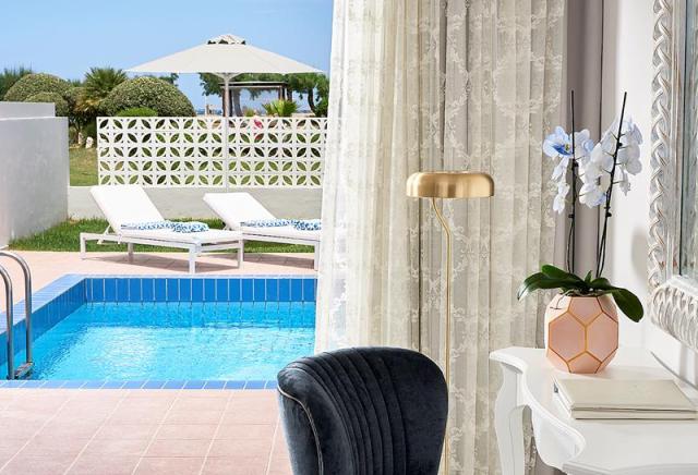 Mythos Villa Beach Front Private Pool