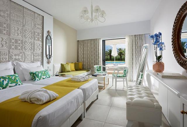 Executive Room Sharing Pool Mountain View