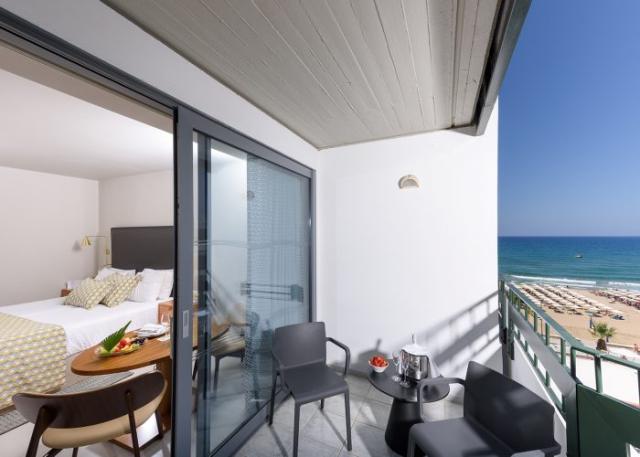 Double Superior Sea View Mythica
