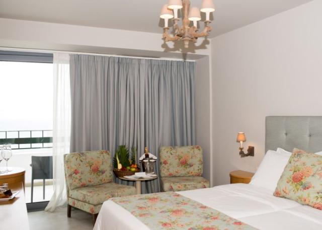 Signature Sea View Mythica