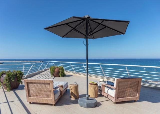 Executive Junior Suite Sea View Mythica