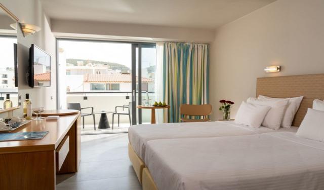 Classic Double Room Urban View