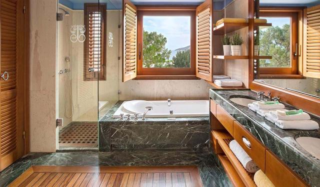 Premium Hotel & Bungalow Suite Sea View