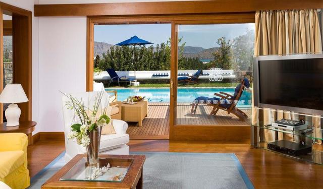 Family Villa Sea View with private Pool