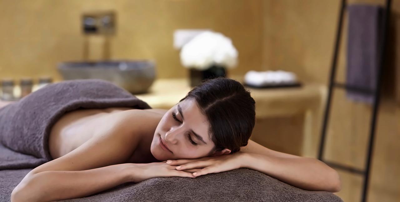 Knossos Beach Bungalows Suites Resort & Spa