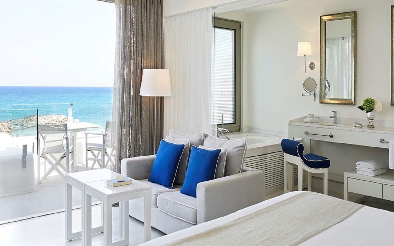Suite Island Water Front