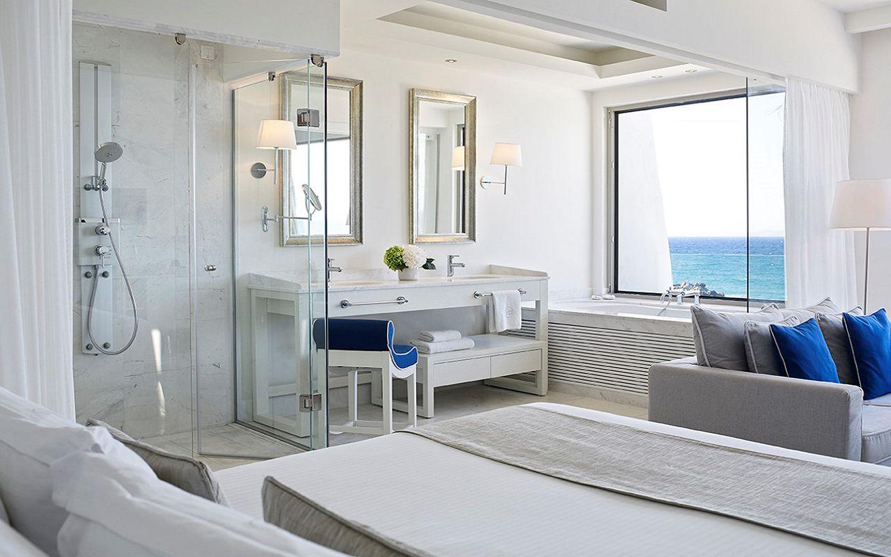 Suite Island Water Front