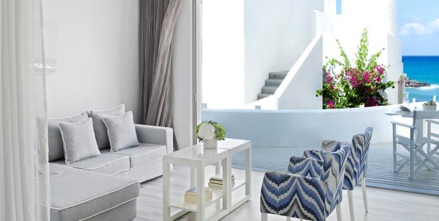 Suite with Beach Cabana Partial Sea View