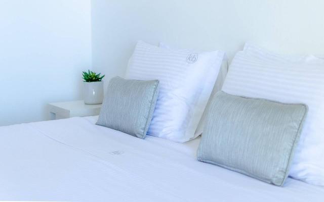 Room Double Singature Annex Build. fully Renovated
