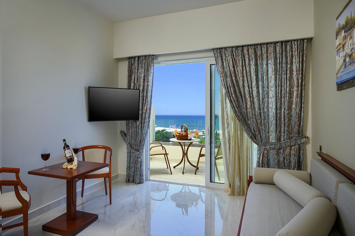 Junior Suite Front Sea View