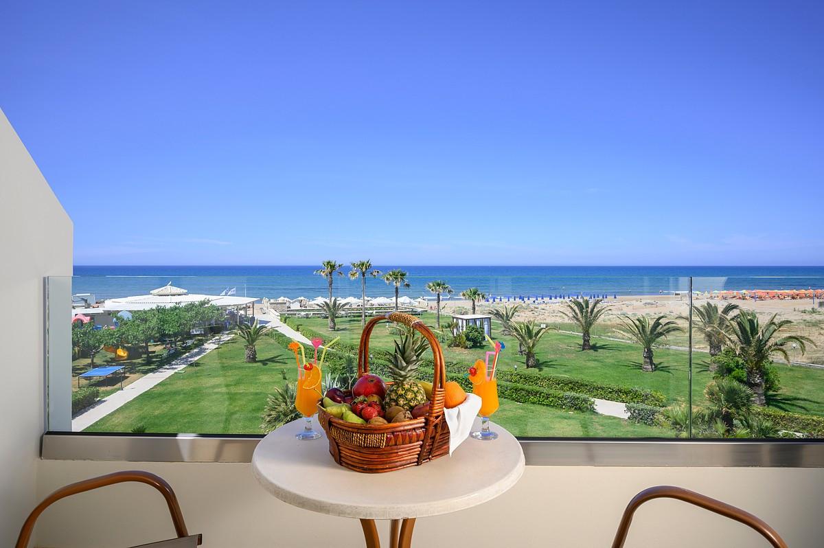 Junior Suite Front Sea View