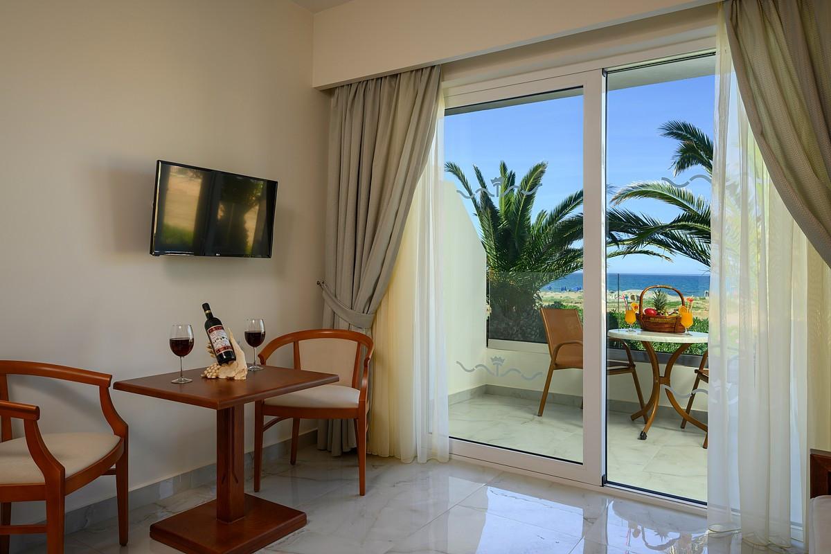 Family Room Land View