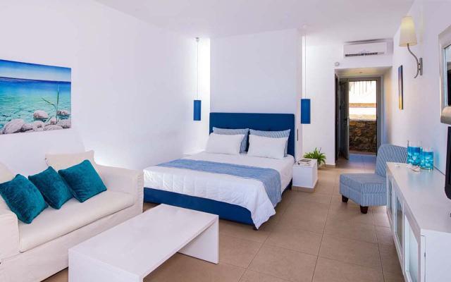 Junior Suite Land View