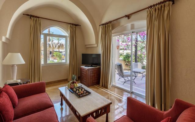Junior Suite Queen Sea View