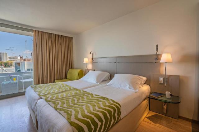 Double Room Side Sea View