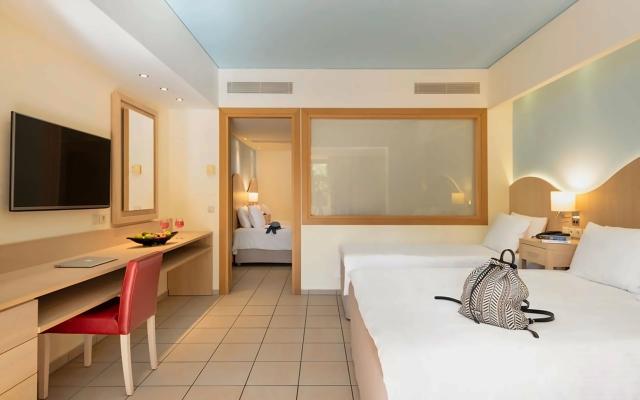 Superior Family Rooms
