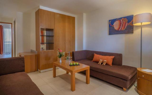 Family Room with 2 Rooms Sea View