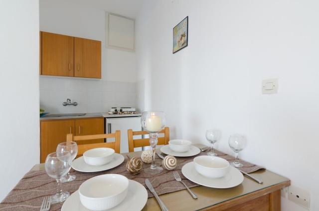 Apartment 1 Bedroom