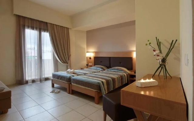 Room Triple Standard