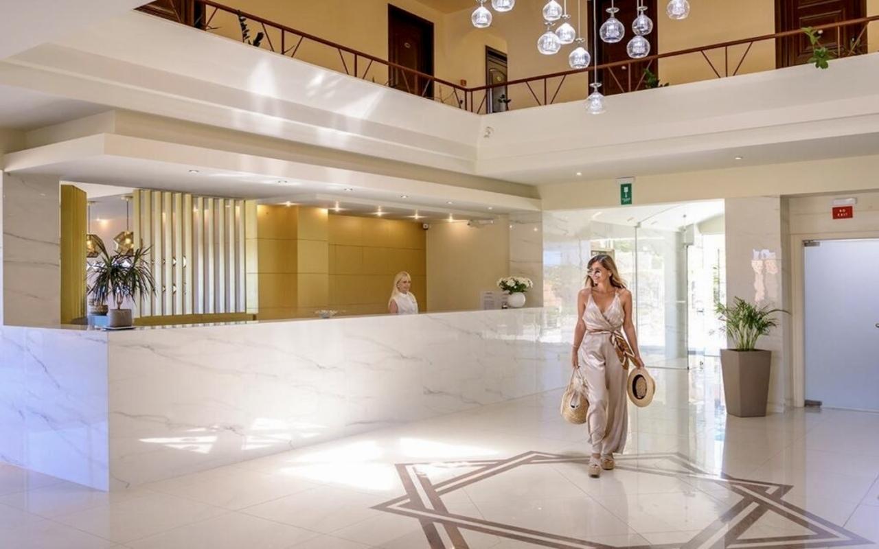 Grecotel Casa Adele (Ex.Grecotel Grand Leoniki Residence)