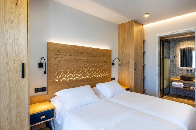 Promo Room (Garden or City View)