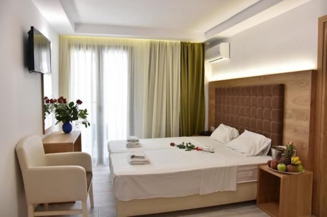  Family Seperate Bedroom