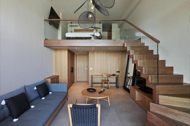 Black Pearl Maisonette with Plunge Pool Mountain View
