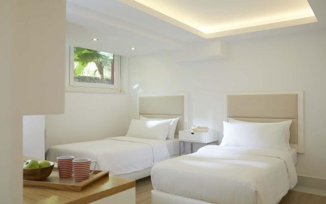 Villa 4 BedRoom Royal 4 bathrooms 2 living room & jacuzzi with 