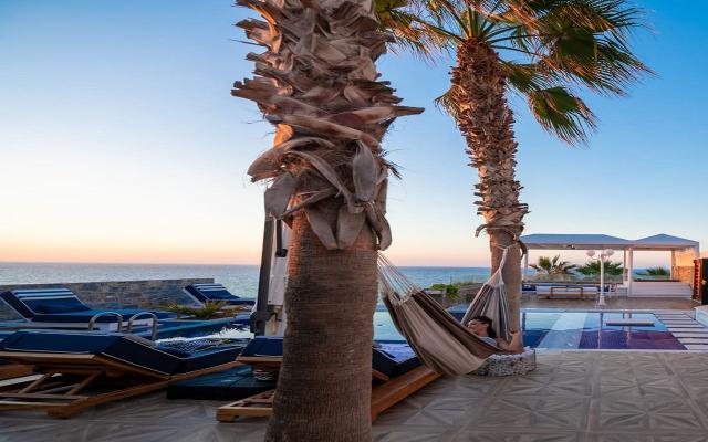 Villa 5 BedRoom Royal 5 bathrooms 3 living room & jacuzzi with 
