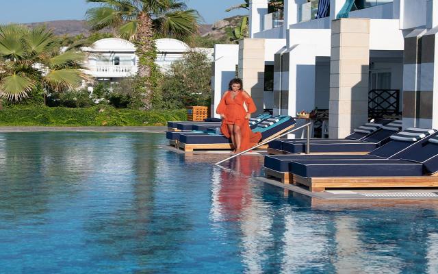 Cabana Sharing Pool Sea View-ADULTS ONLY