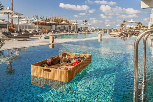 Junior Suite with Private Pool & Pool View
