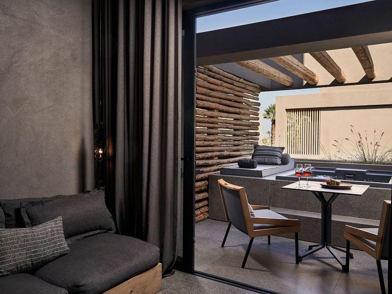 Executive Maisonette with Outdoor Jacuzzi