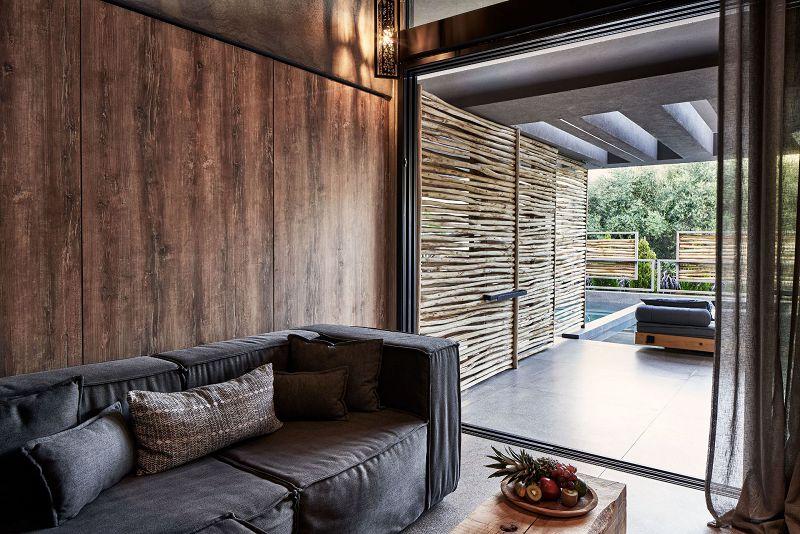 Luxury Maisonette with Independent Pool